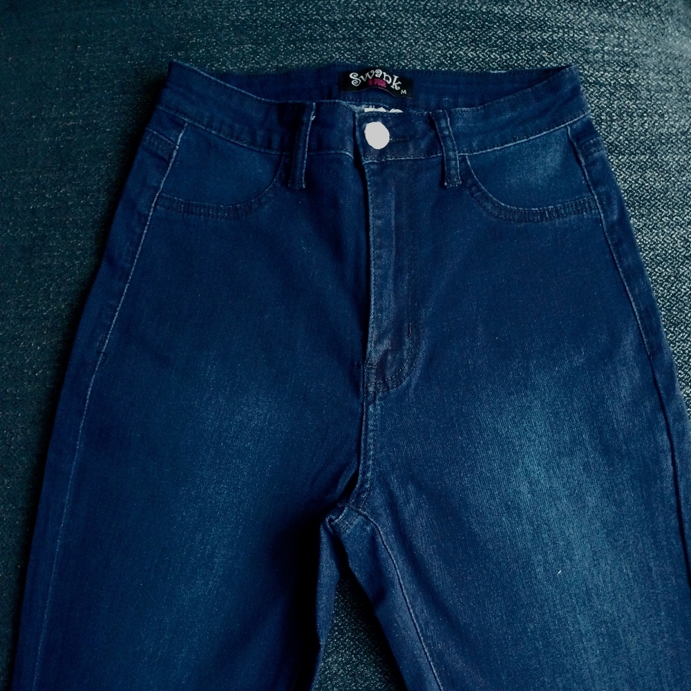 Stylish Dark Blue Tapered Jeans